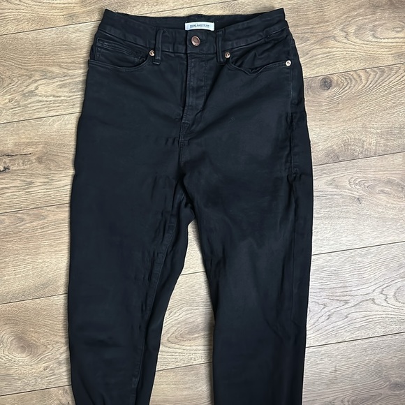 Size 27 Good American good waist crop - USED - Picture 2 of 4